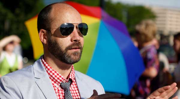 Reuters-gay-pride-parade-Kendall-Wilcox-photog-Jim-Urquhart