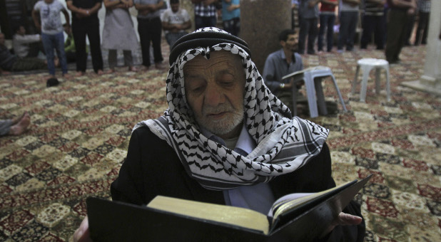 Palestinian man Quran