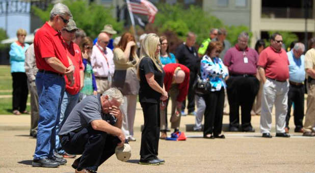 Christians praying for Houston pastors