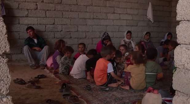 Iraqi children in a refugee camp