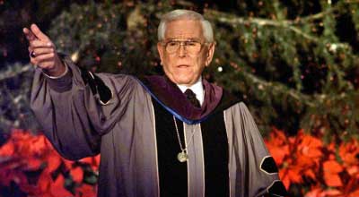 Televangelist Robert Schuller has gone to be with the Lord.