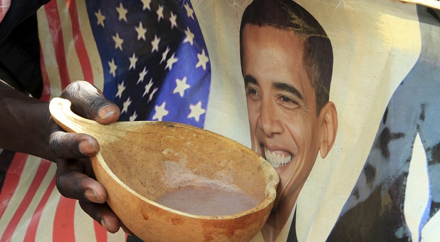 2015 politics BarackObama PosterInKenya Reuters