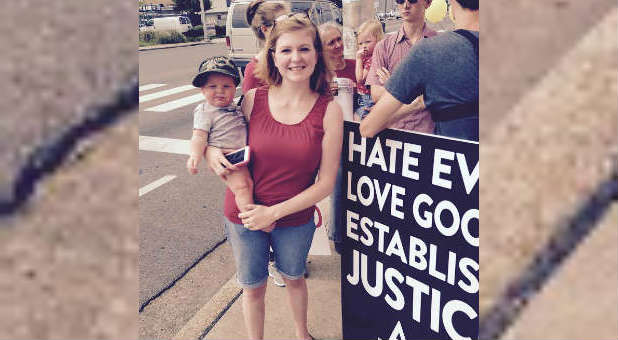 A mother and child at one of the Planned Parenthood protests.