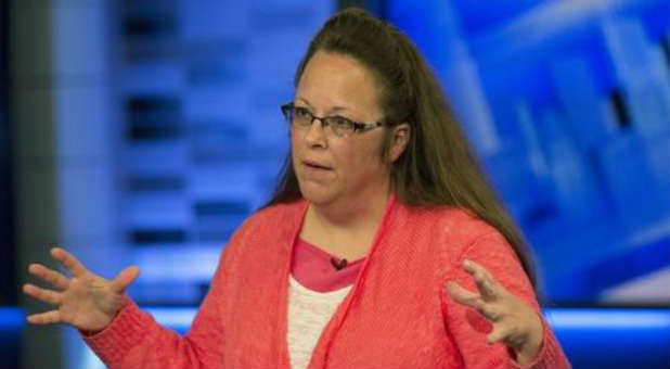 Kim Davis says she met with Pope Francis privately while he was in D.C.
