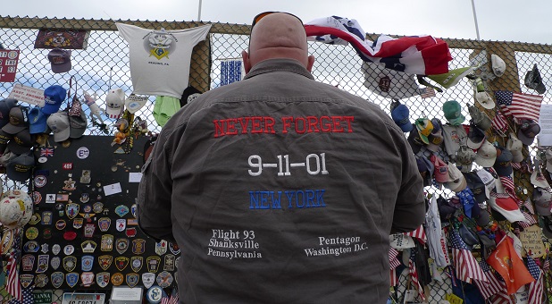 2015 politics 911 manwearingtributeshirtfor911victims reuters