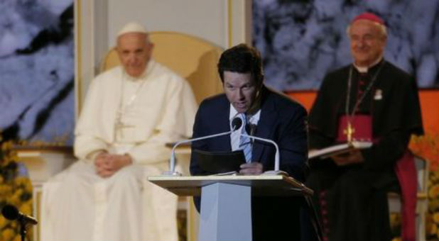 Mark Wahlberg with Pope Francis at the Festival of Families.