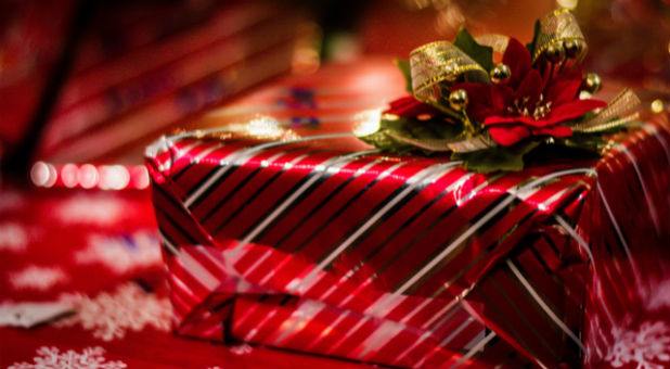Americans are expected to spend nearly $1000 they don't have this Christmas.