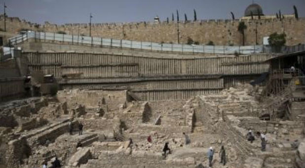 Archaeologists said they have discovered an ancient Greek fortress believed to be the key to Jerusalem.