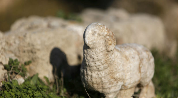 Archaeologists discover ram statue that may have symbolized Jesus.