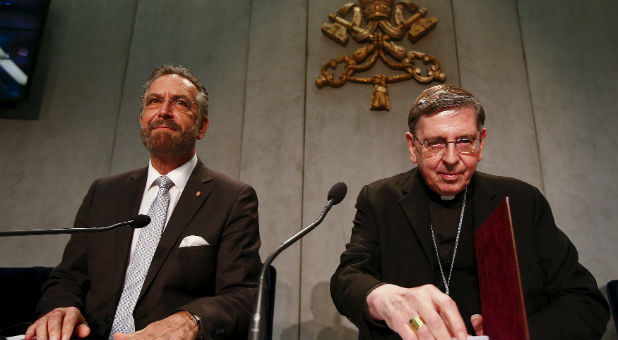 Cardinal Kurt Koch (R) and Rabbi David Rosen attend a news conference to present a major new document, that drew the Church further away from the strained relations of the past with Judaism, at the Vatican.