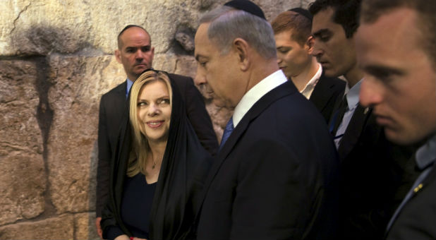 Israeli Prime Minister Benjamin Netanyahu at the Western Wall with his wife, Sarah.
