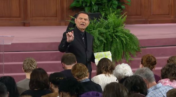 Kenneth Copeland tweeted his prayer for Brussels.