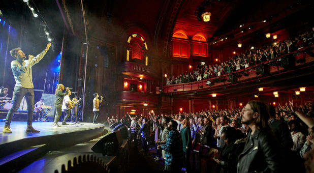 Hillsong Church London holds four services, attended by 8,000 people, every Sunday at the Dominion Theatre.