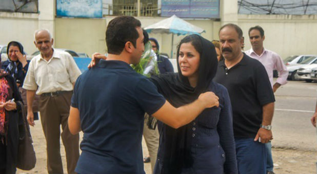 Nadarkhani greeted by his wife, Fatemeh, on his release from prison, September 2012