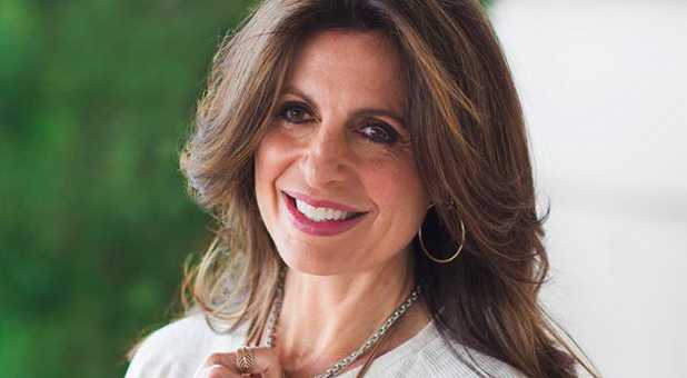 Lisa Bevere shares a secret to a great marriage.