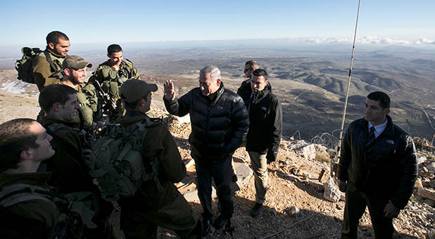 Benjamin Netanyahu and Israeli Soldiers