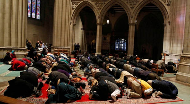 Muslim Prayers held inside the Washington National Cathedral