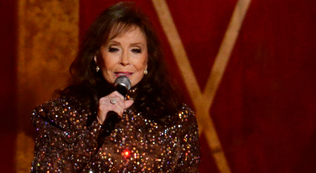 Musician Loretta Lynn performs during the 48th Country Music Association Awards in Nashville, Tennessee November 5, 2014.