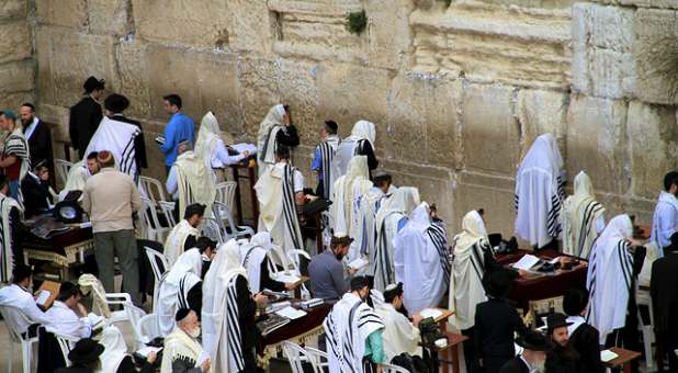 2017 blogs Prophetic Insight wailing wall rabbis