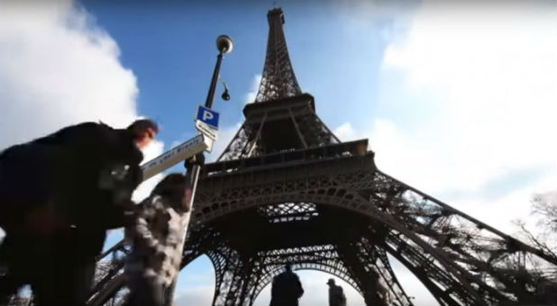 2017 08 Eiffel Tower Kim Clement Video