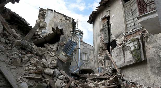 2020 11 earthquake damage buildings