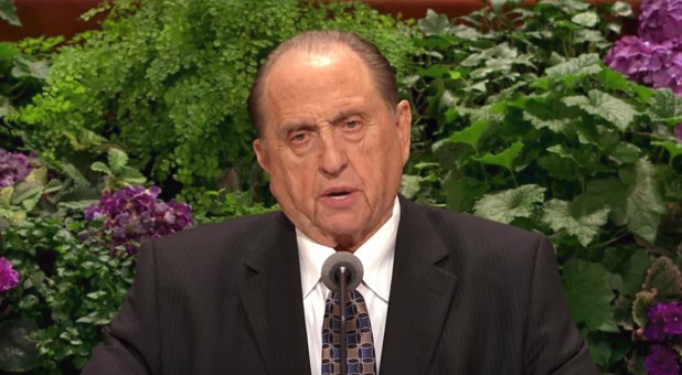 Thomas Monson, leader of the Mormon church, has died at his home in Salt Lake City, Utah, the church said on Wednesday. He was 90.
