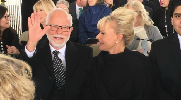 Jim and Lori Bakker at Billy Graham's funeral.