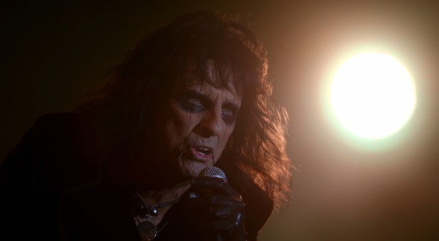 Singer Alice Cooper performs during the Rock in Rio Music Festival.