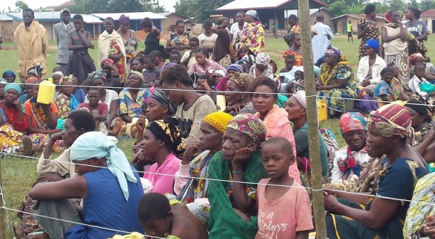 Thousands of people have been displaced by violence in eastern DRC.