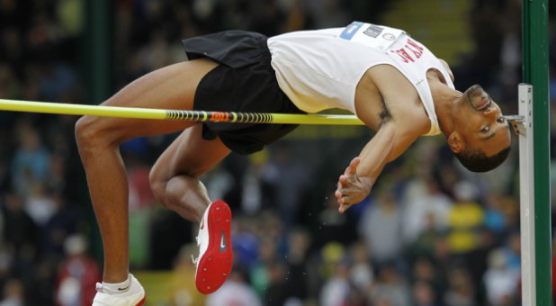 Jamie Nieto competes in the men's high jump at the U.S. Olympic athletics trials in Eugene, Oregon June 25, 2012.
