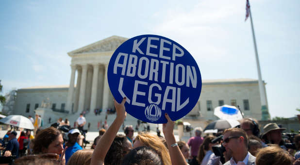 2019 04 abortion legal