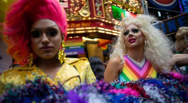 2019 09 Reuters drag queens