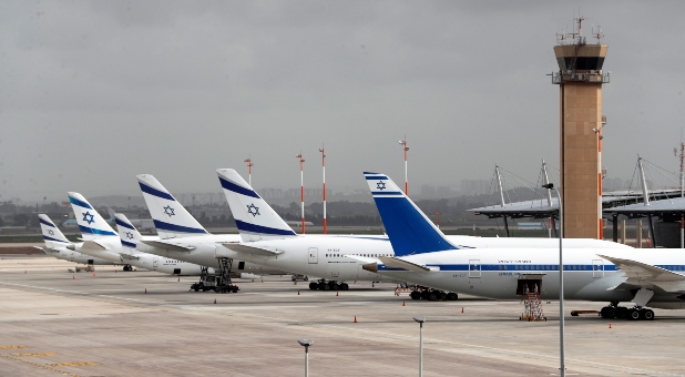 2020 04 Reuters israeli planes