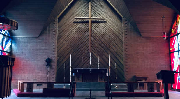 2020 06 altar tabernacle