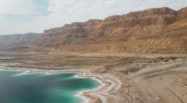 2021 7 Dead Sea dave herring unsplash