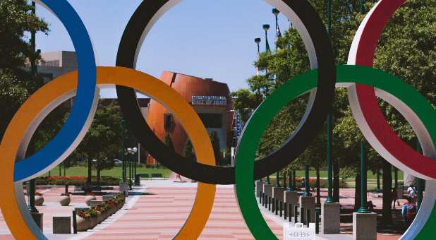 2021 7 Olympic rings bryan turner unsplash