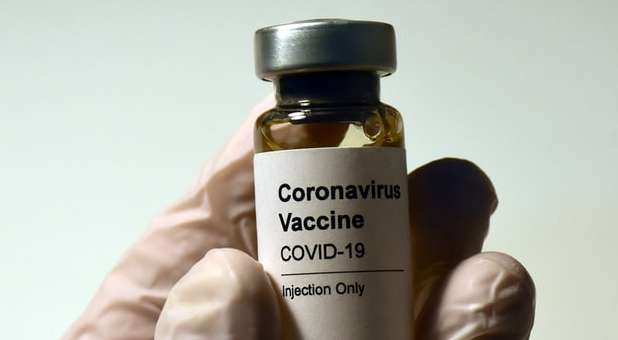 2022 4 covid vaccine hakan nural unsplash