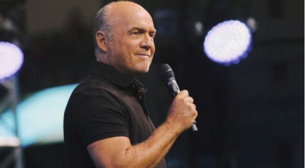2022 5 Greg Laurie
