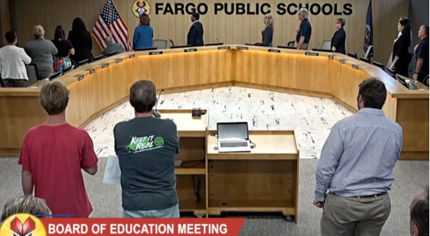 2022 8 Fargo School board