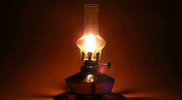 2022 9 Oil Lamp