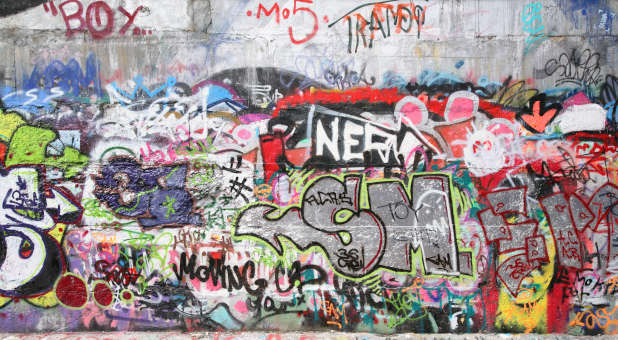 Grafitti on wall