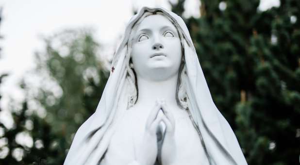 Statue depicting Mary, mother of Jesus